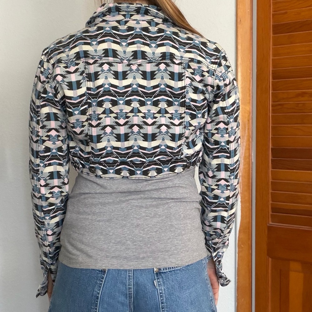 Patterned Women's Jacket - Picture 6 of 6